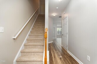 956 Shining Wire Way in Morrisville, NC - Building Photo - Building Photo