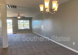 521 Lone Rider Path in Duncan, SC - Building Photo - Building Photo