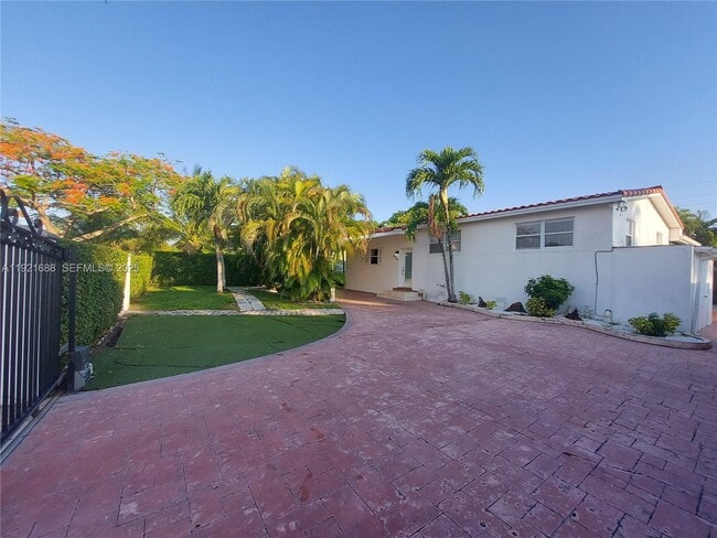 property at 8105 SW 17th Terrace