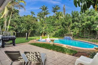 609 N 46th Ave in Hollywood, FL - Building Photo - Building Photo