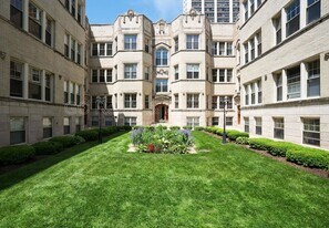 816 W Sunnyside Ave in Chicago, IL - Building Photo