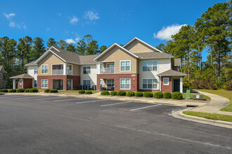 Egret Pointe in Winnabow, NC - Building Photo - Building Photo