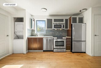 138 Seeley St in Brooklyn, NY - Foto de edificio - Building Photo