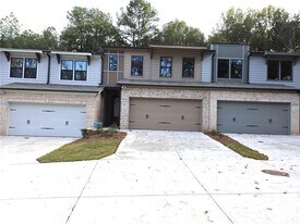 1416 Lucan Ln in Lawrenceville, GA - Building Photo