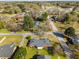 1208 S 9th St in Lillington, NC - Building Photo