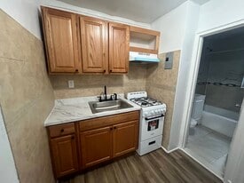 65 Union Pl in Irvington, NJ - Building Photo