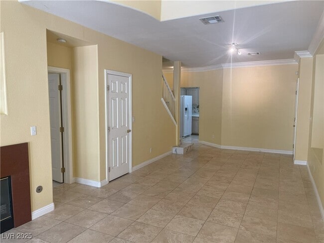 property at 1136 Scenic Crest Dr