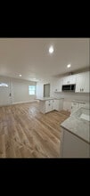 4927 E San Rafael St in Compton, CA - Building Photo - Building Photo
