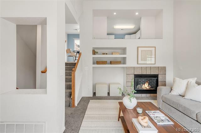 9369 Longs Peak Dr in Commerce City, CO - Building Photo