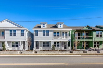 408 S 8th St in Fernandina Beach, FL - Building Photo - Building Photo