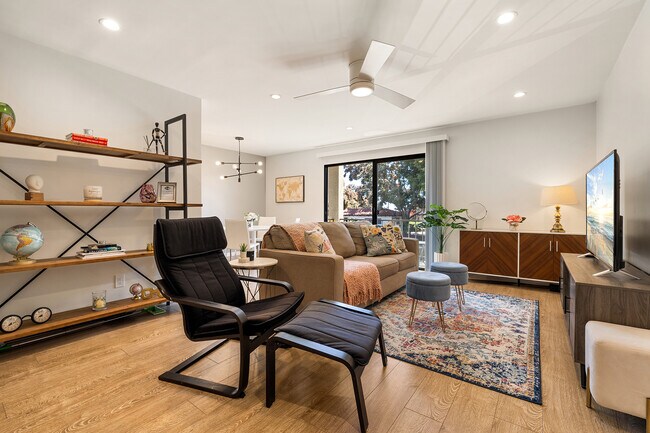 2311 4th St in Santa Monica, CA - Building Photo - Building Photo