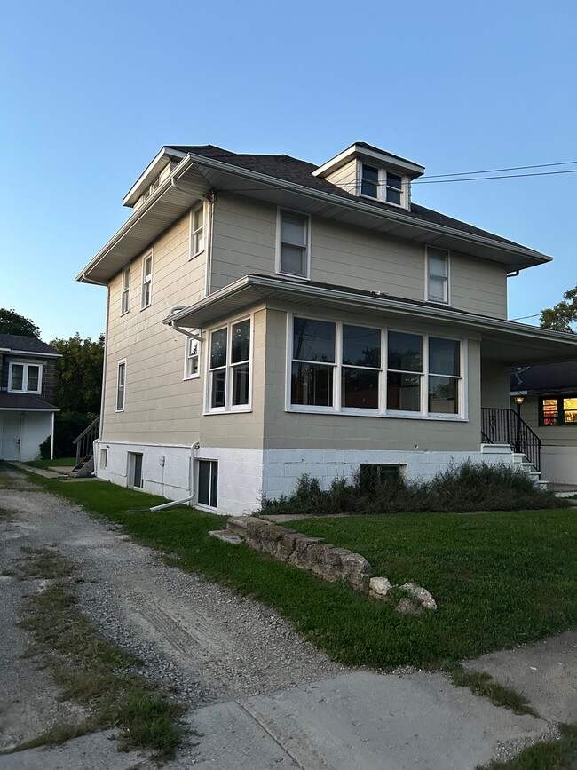 Building Photo