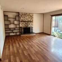 4733 Elsa Rd in San Diego, CA - Building Photo - Building Photo