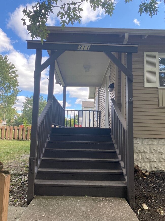 311 S Market St in Girard, OH - Building Photo - Building Photo