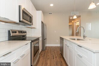 2220 Master St in Philadelphia, PA - Building Photo - Building Photo