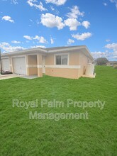 2411 Paul Ave S in Lehigh Acres, FL - Building Photo - Building Photo