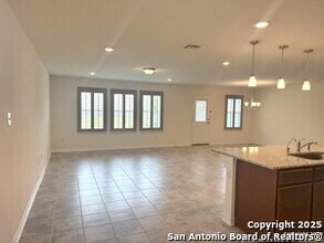 2006 Prometheus Cv in San Antonio, TX - Building Photo - Building Photo