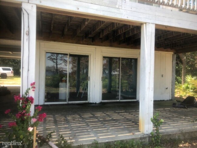 6648 Delhi Dr in Milton, FL - Building Photo - Building Photo