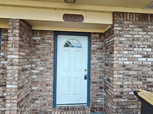 6028 Duclay Rd in Jacksonville, FL - Building Photo - Building Photo
