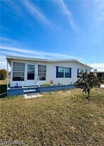 3108 Running Deer Dr in North Fort Myers, FL - Building Photo