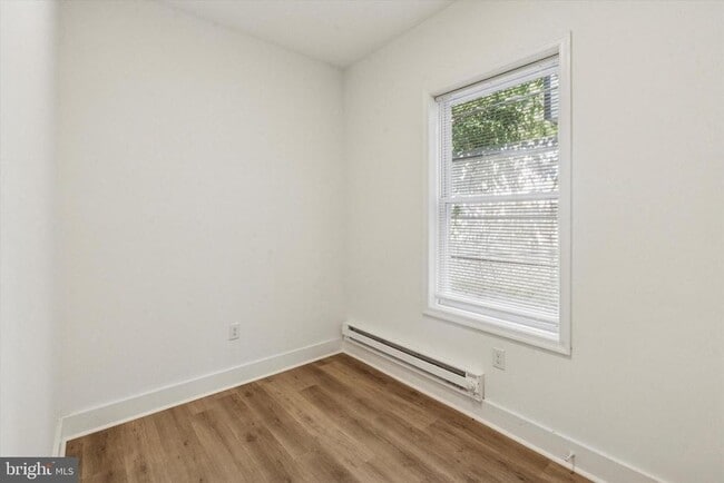 1945 Dennie St in Philadelphia, PA - Building Photo - Building Photo