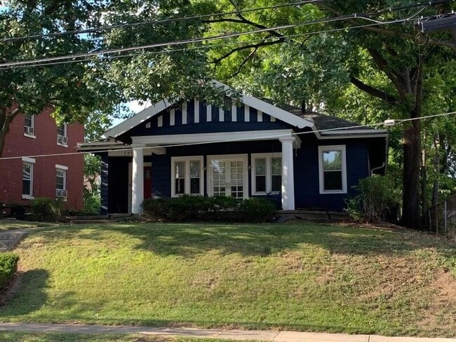 1914 Hopkins Ave in Cincinnati, OH - Building Photo - Building Photo