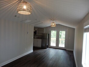420 E Lee Ave in Vinton, VA - Building Photo - Building Photo