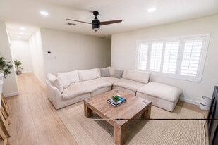 7244 E Coronado Rd in Scottsdale, AZ - Building Photo