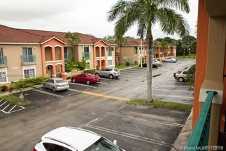 14311 SW 96th St in Miami, FL - Building Photo - Building Photo