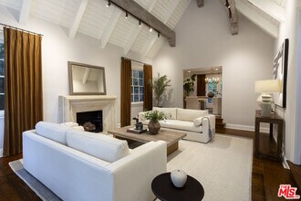 13176 Boca De Canon Ln in Los Angeles, CA - Building Photo - Building Photo