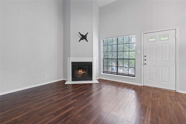 property at 3207 Grooms St
