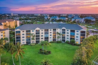 275 Palm Ave, Unit 402 in Jupiter, FL - Building Photo - Building Photo
