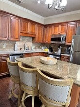 445 W Blount Ave in Knoxville, TN - Foto de edificio - Building Photo