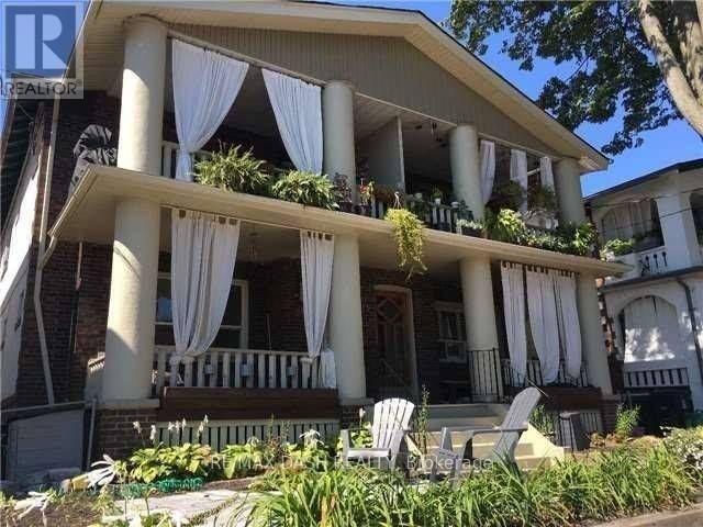 property at 38 Hammersmith Ave