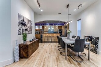 2215 Worthington St in Dallas, TX - Building Photo - Building Photo