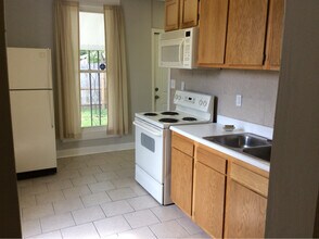 211 Burns Ave in Dayton, OH - Building Photo - Building Photo