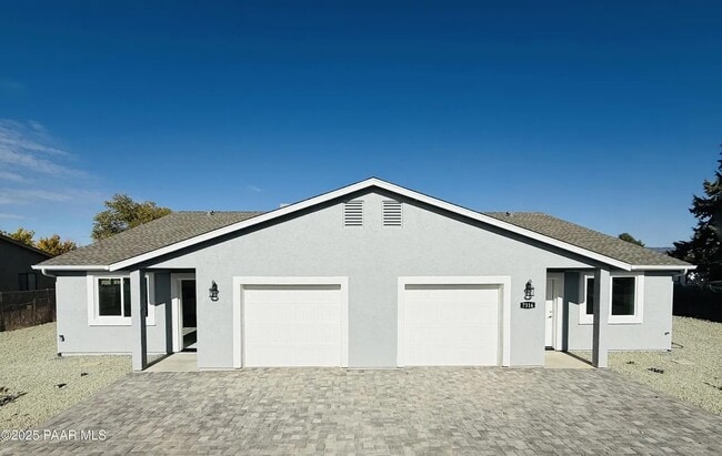 7316 Spouse Dr, Unit Unit A in Prescott Valley, AZ - Building Photo - Building Photo
