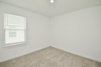 1218 Isola Bella Dr in Richmond, TX - Building Photo - Building Photo