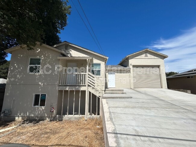 property at 2226 Sacramento St