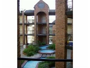 3001 Cedar St in Austin, TX - Building Photo