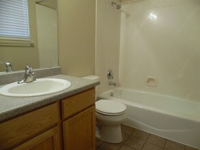 1637 S 1470 W in Woods Cross, UT - Building Photo - Building Photo