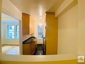 EAST 10 STREET in New York, NY - Foto de edificio - Building Photo