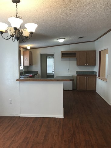 property at 11839 Bay Pl