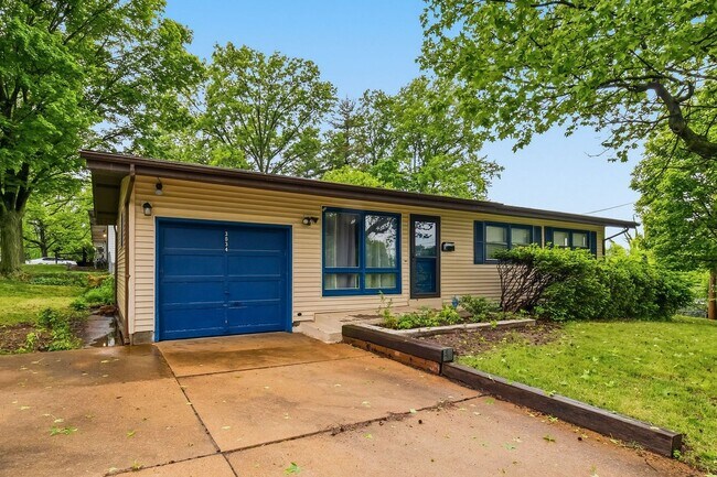 3034 Forge Dr in St. Louis, MO - Building Photo - Building Photo