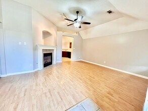 10188 Evening Hill Dr in Memphis, TN - Building Photo - Building Photo