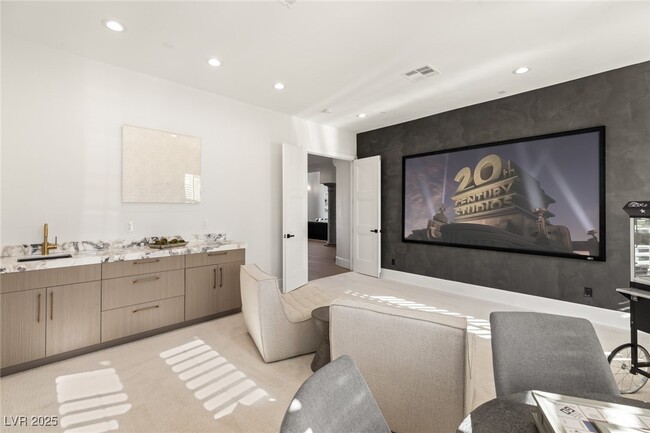 property at 22 Anthem Pointe Ct