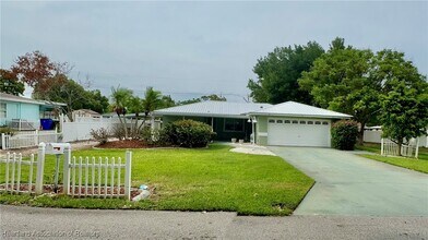205 Dove Ave in Sebring, FL - Building Photo - Building Photo