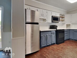 1210 Tanager Ln in Garland, TX - Building Photo - Building Photo