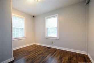 809 Varsity Dr in Fayetteville, NC - Building Photo - Building Photo