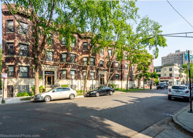 property at 5306 S Blackstone Ave